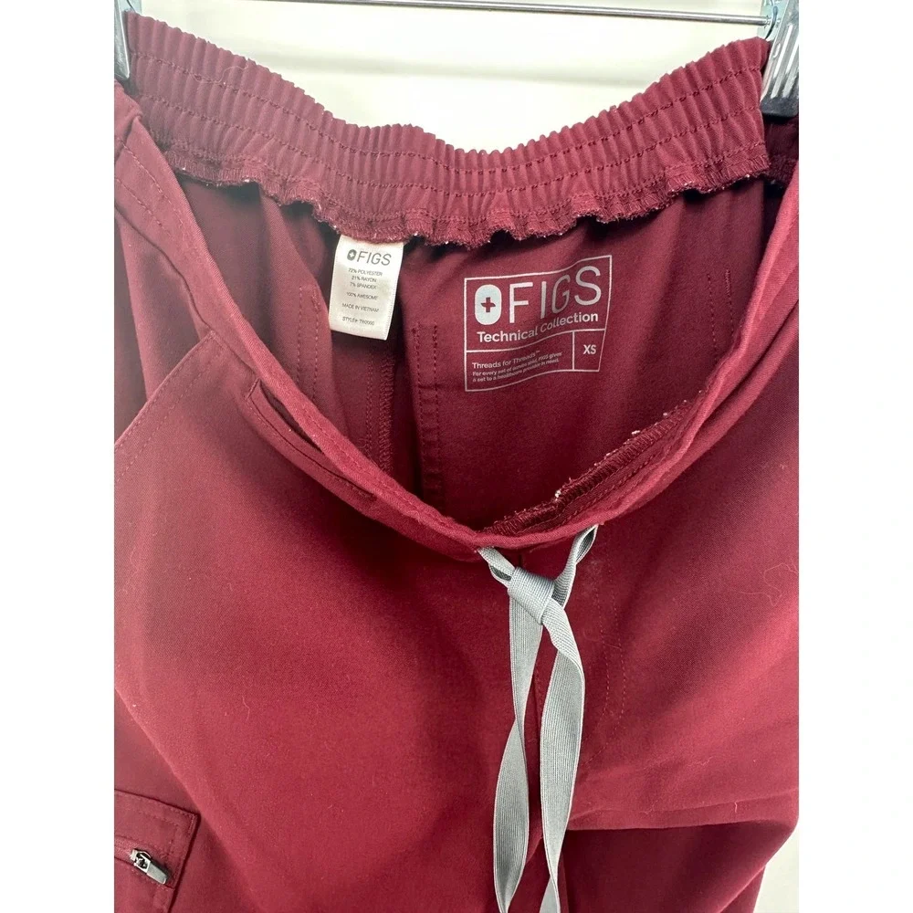 FIGS Technical Collection Scrub Pants XS Burgundy Maroon Cargo Jogger TW2000 Men